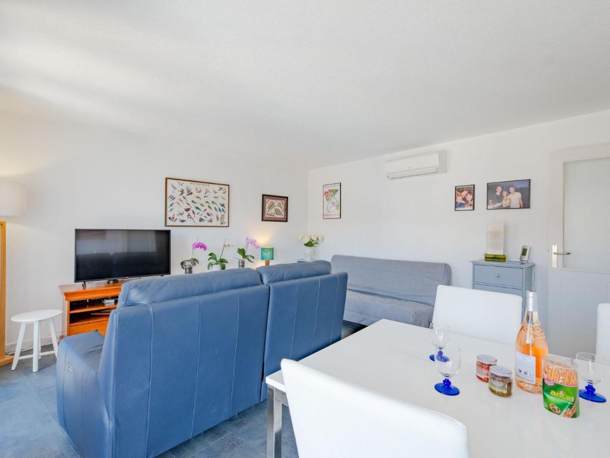 Royal Marine-4 By Interhome Apartment *